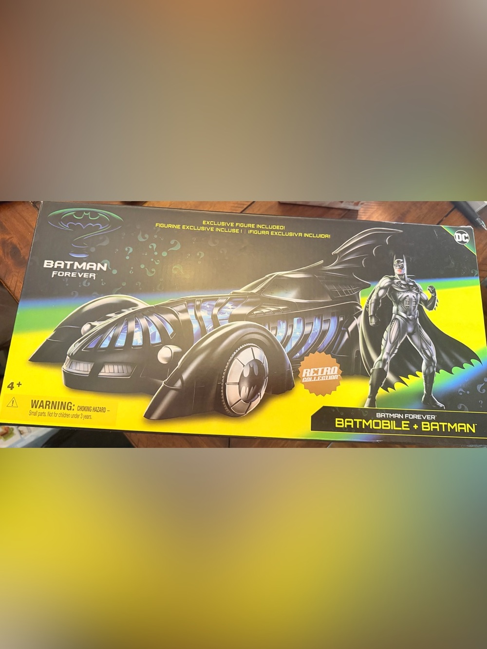 Batman and Batmobile from Batman Forever- Exclusive and Retro Collection 4+